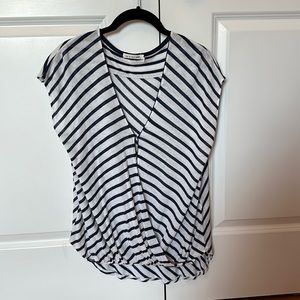 Rag & Bone Sleeveless Victor Blouse in White & Navy stripes, Size Small.